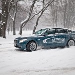 Тест драйв BMW 5 GT в снежных сугробах