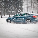 Тест драйв BMW 5 GT в снежных сугробах