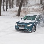 Тест драйв BMW 5 GT в снежных сугробах