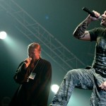 Илья Чёрт и священник совместно исполняют песню "Неродина"